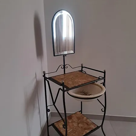 Palazzo Boccapianola * Bari