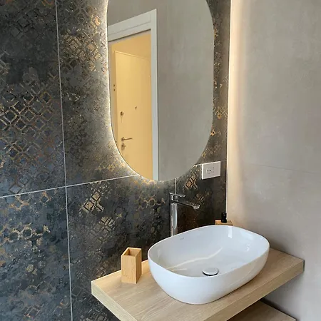 Palazzo Boccapianola * Bari